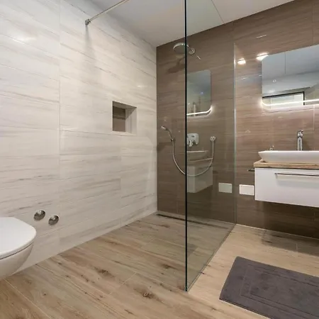 Althea Guest house *